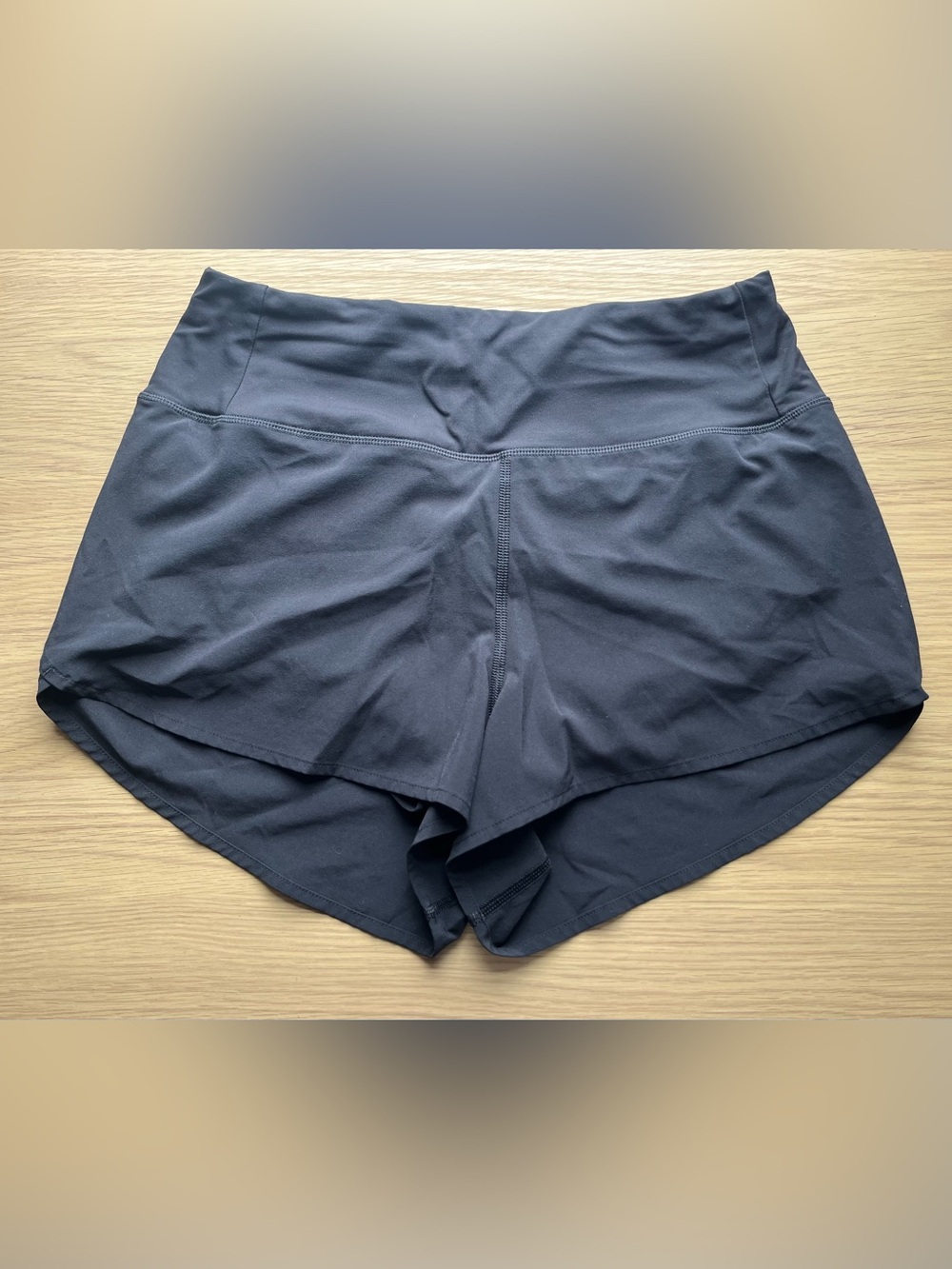 lululemon athletica Speed up HR short 2.5” mesh vent size XS, black